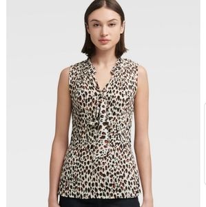 🌺 NWT! DKNY Sleeveless Blouse 🌺